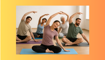 ヨガインストラクターがオンラインで指導する様子